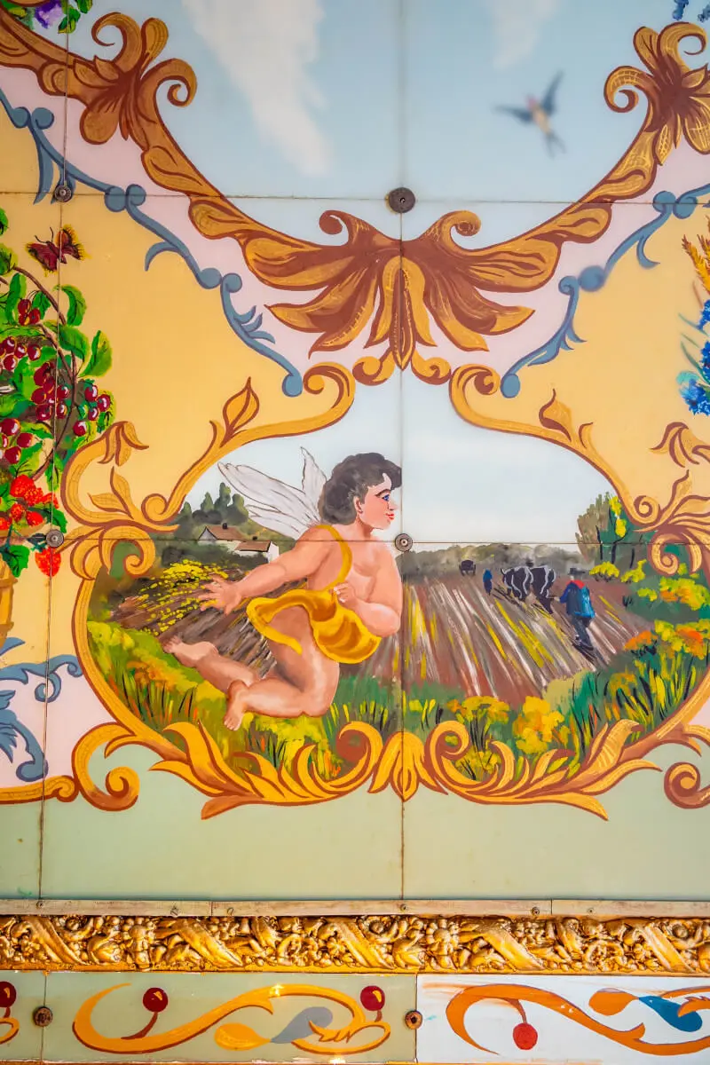 fresque la table des ecoles
