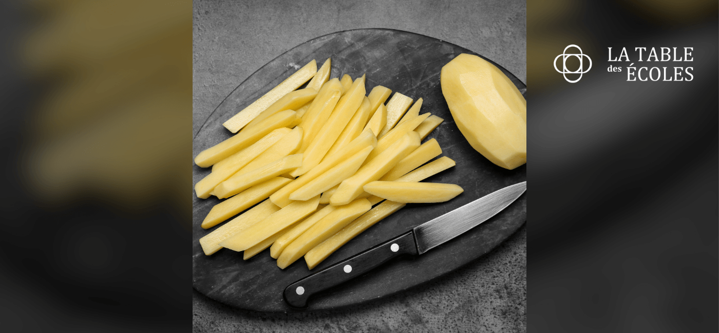 Les frites maison coupées au couteau, stars de la carte !